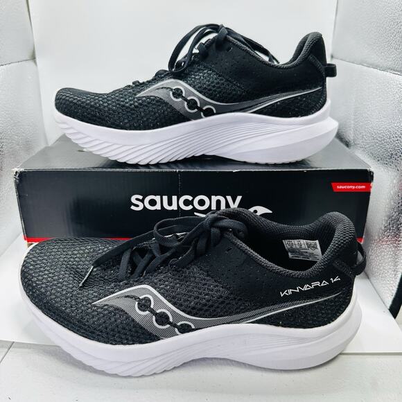 Saucony Kinvara 14 Shoes Women’s Black Sneakers Running Athletic Size 8.5 - Picture 3 of 7